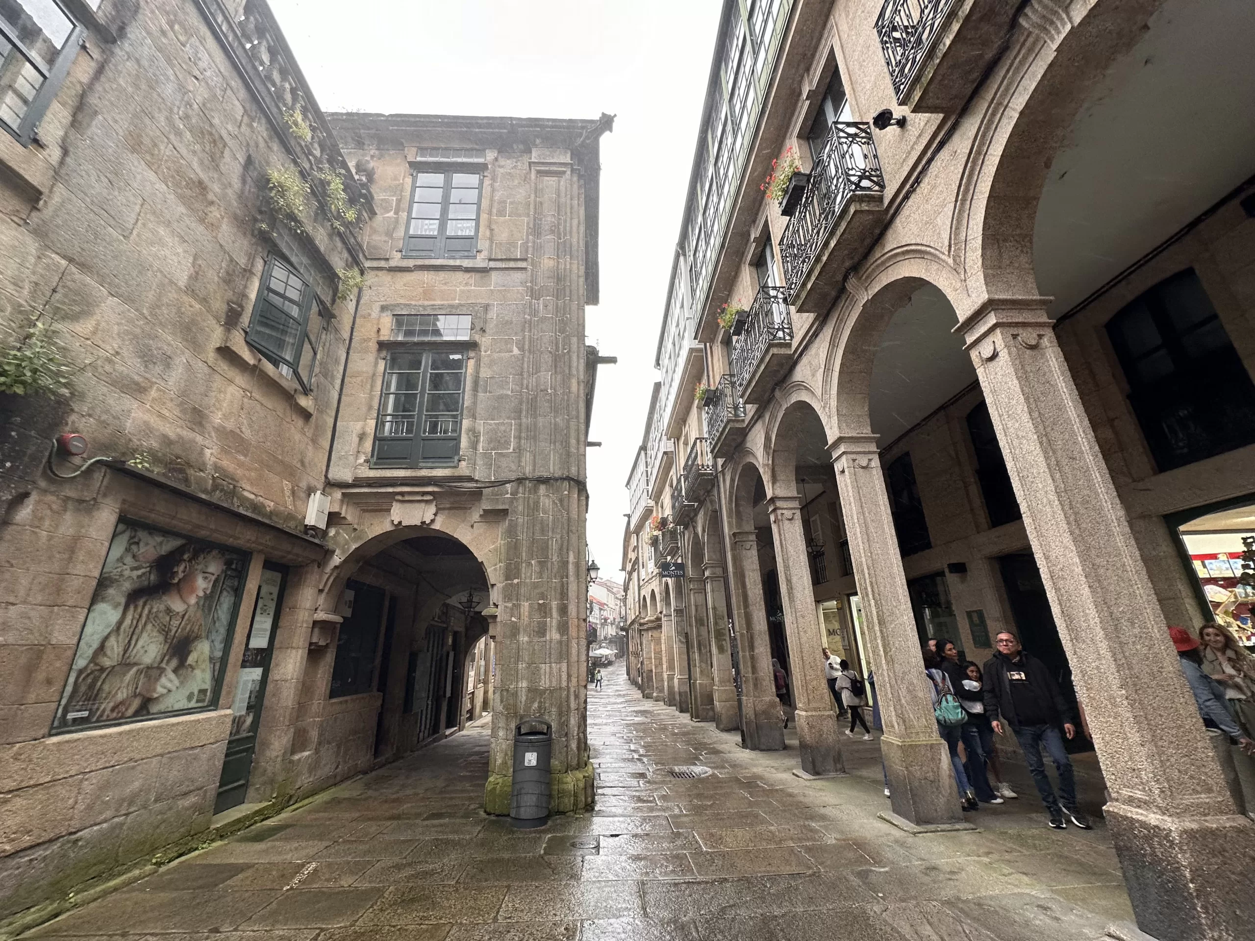 Paseando por las calles de Santiago de Compostela