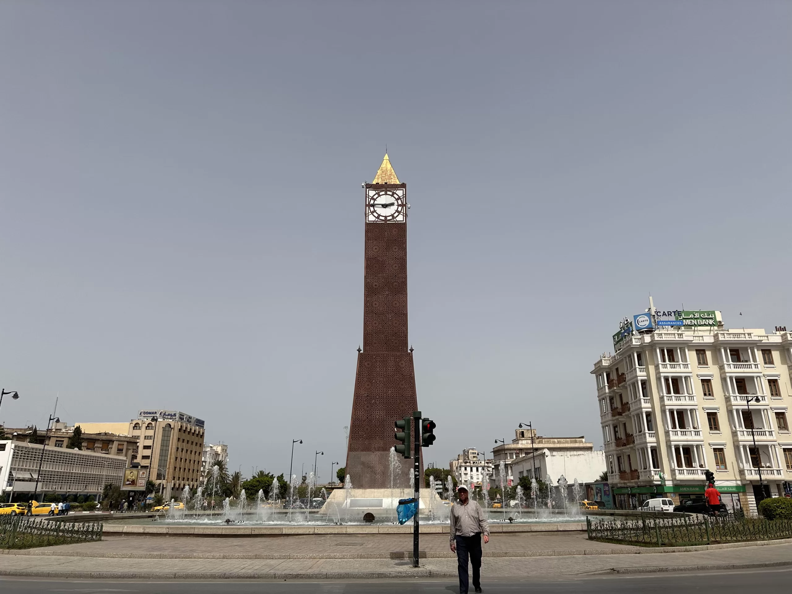 Reloj De la Torre en Túnez