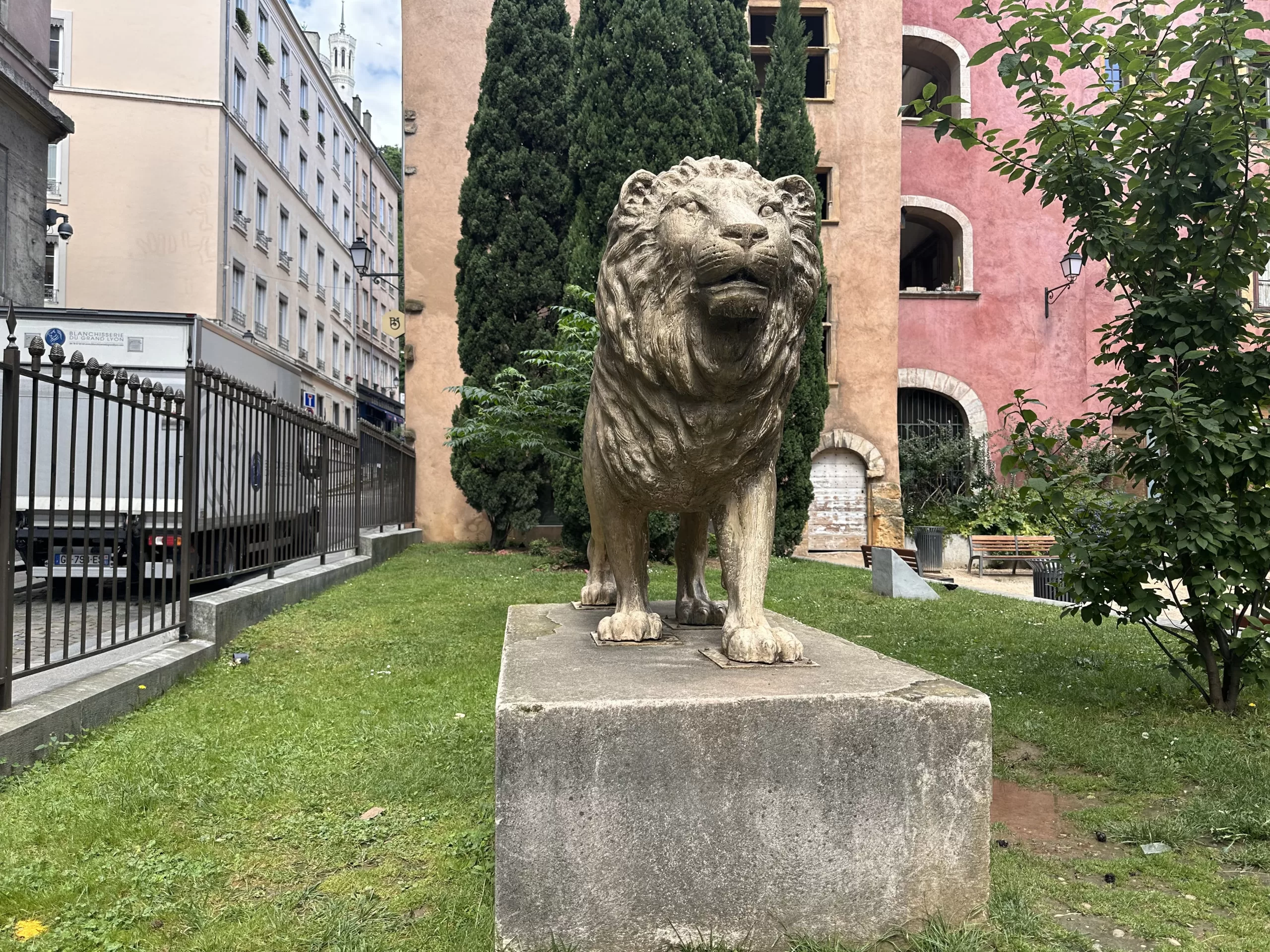 Estatua de un León en Lyon