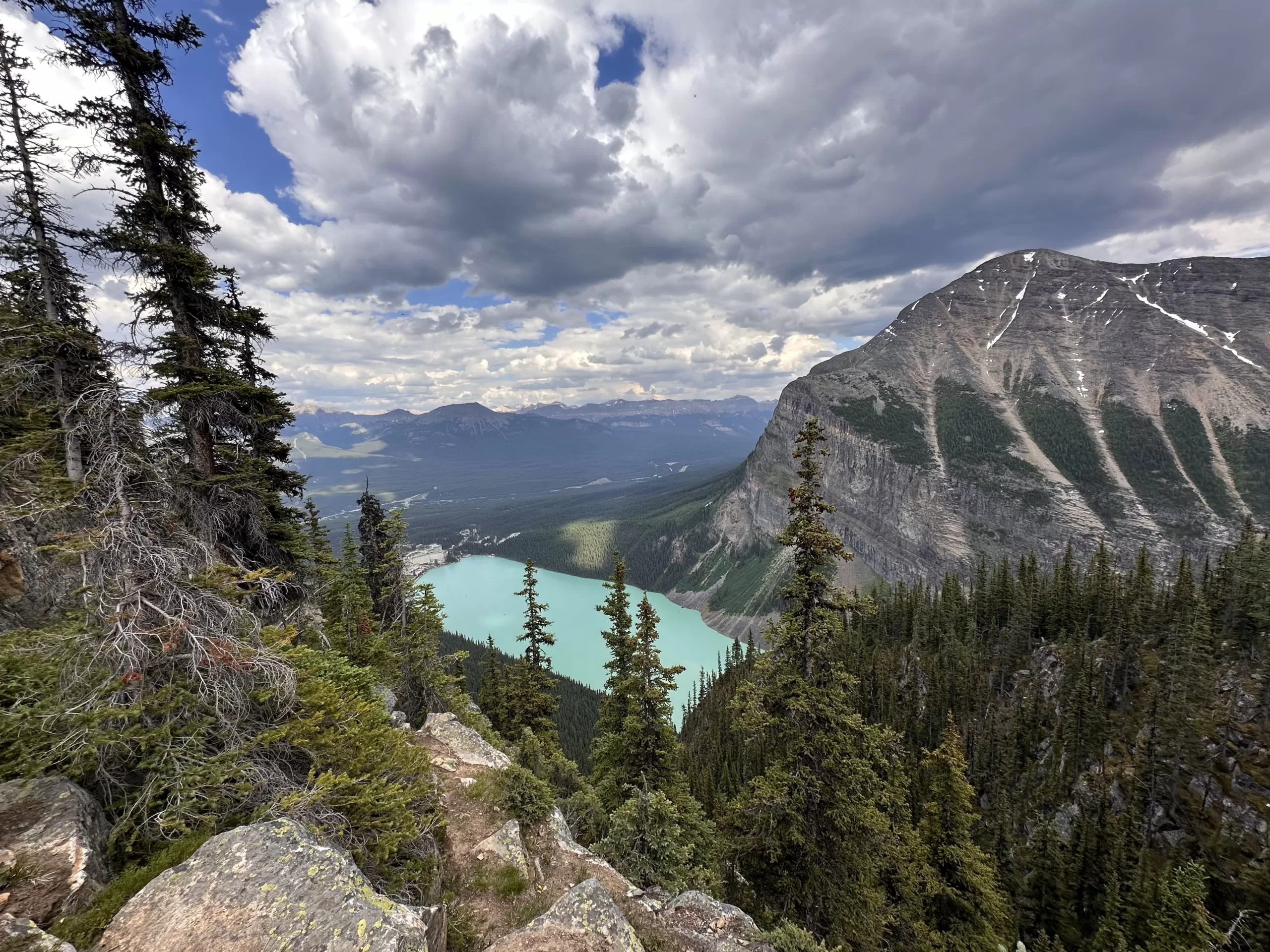 Vistas al Lago Louise en Canadá
