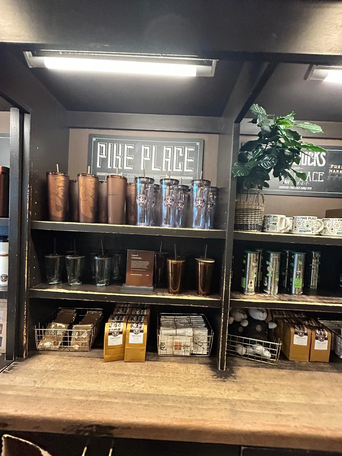 Cafetería que comenzó en Starbucks
